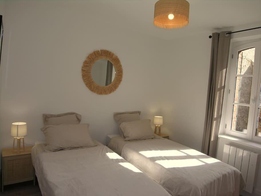 Gite L'Annexe Du Prieure Besson Extérieur photo