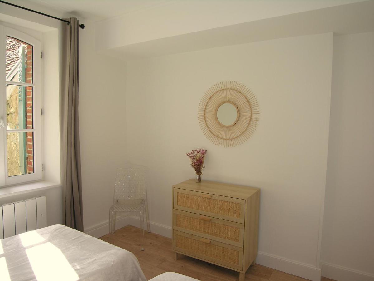 Gite L'Annexe Du Prieure Besson Extérieur photo
