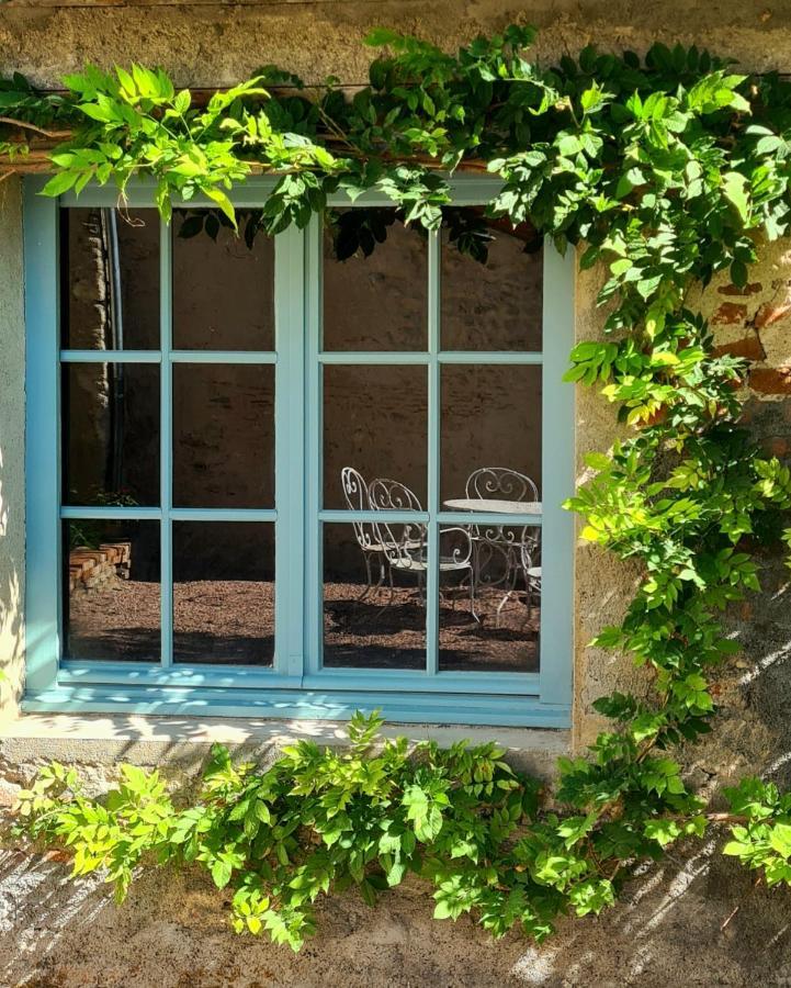 Gite L'Annexe Du Prieure Besson Extérieur photo