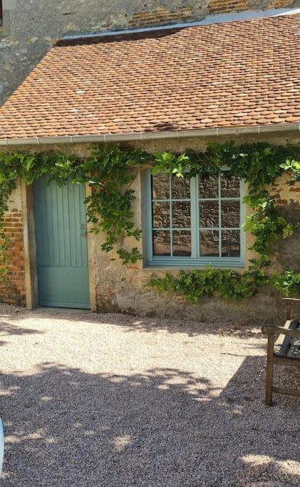 Gite L'Annexe Du Prieure Besson Extérieur photo